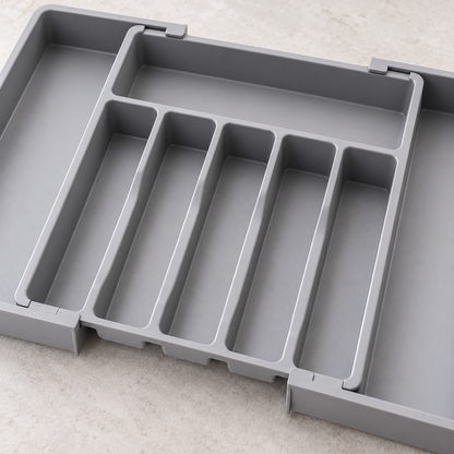 🧰 Expandable Drawer Organizer